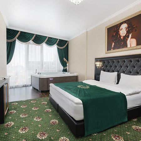 Apart Hotel D'Monica Oldenburg Bagian luar foto